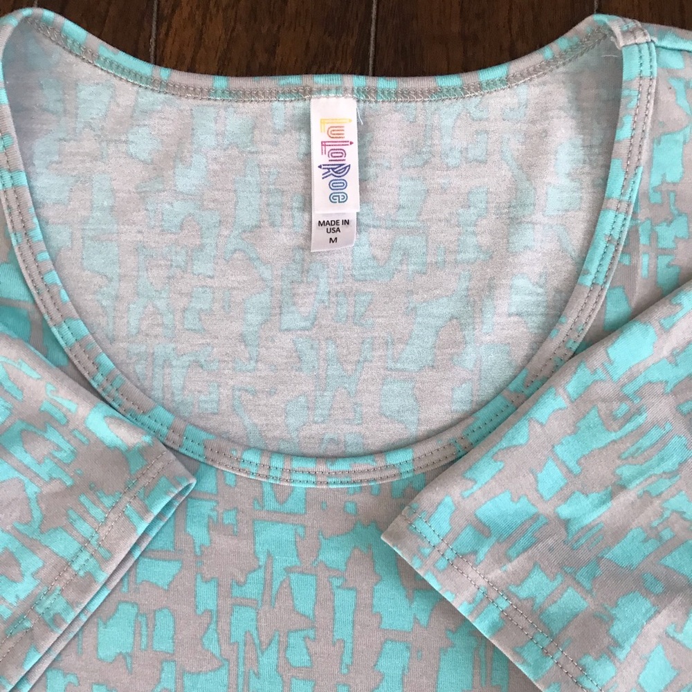 LuLarue Perfect T size medium
